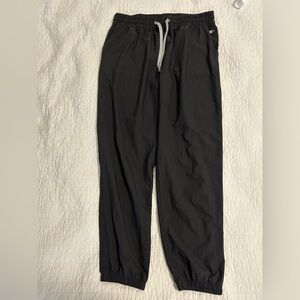 Vuori Black Joggers